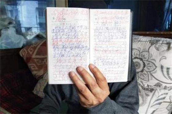 老人寫5萬字防騙日記，“坑老”套路如何破?